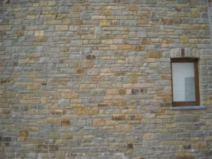 Mur en vieilles briques à Spa